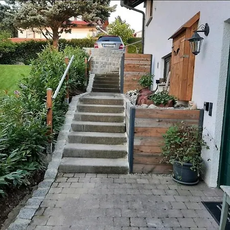 Schoene Einzimmer Zwischen Bodensee Und Allgaeu Апартаменты