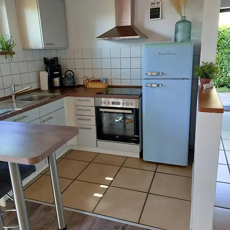 Schoene Einzimmer Zwischen Bodensee Und Allgaeu Апартаменты