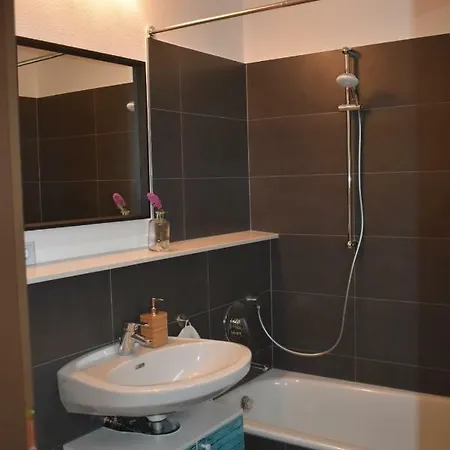 Schoene Einzimmer Zwischen Bodensee Und Allgaeu *